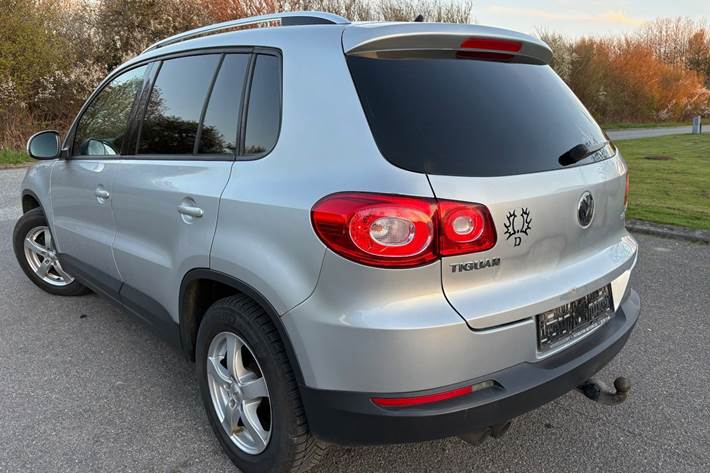Sølv VW Tiguan fra 2010
