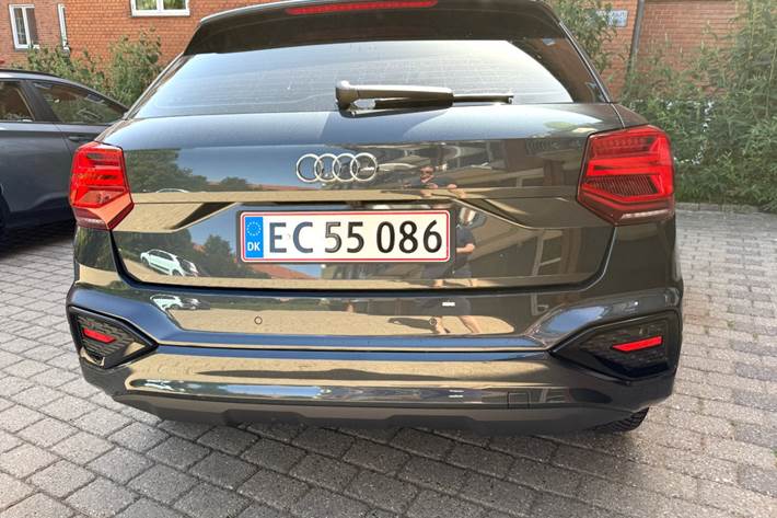 Sort Audi Q2 fra 2024
