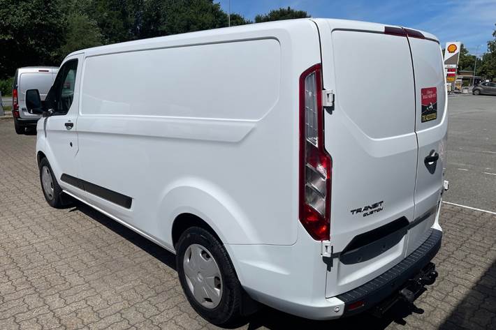 Hvid Ford Transit Custom 320 L2 fra 2018