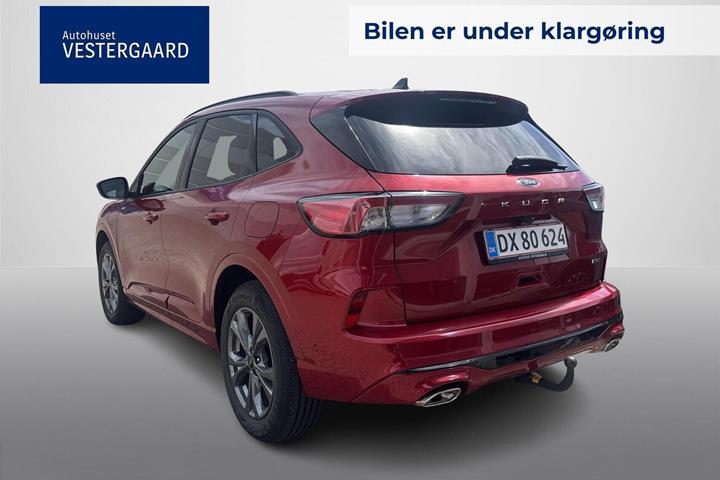 Rød Ford Kuga fra 2023