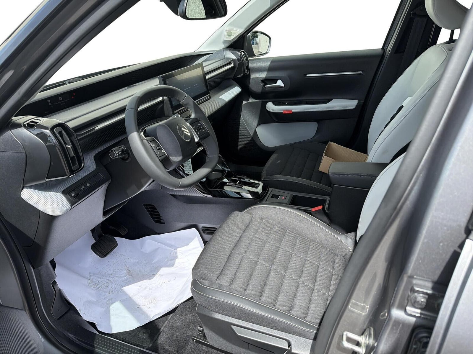 Grå Citroën e-C3 Aircross fra 2025