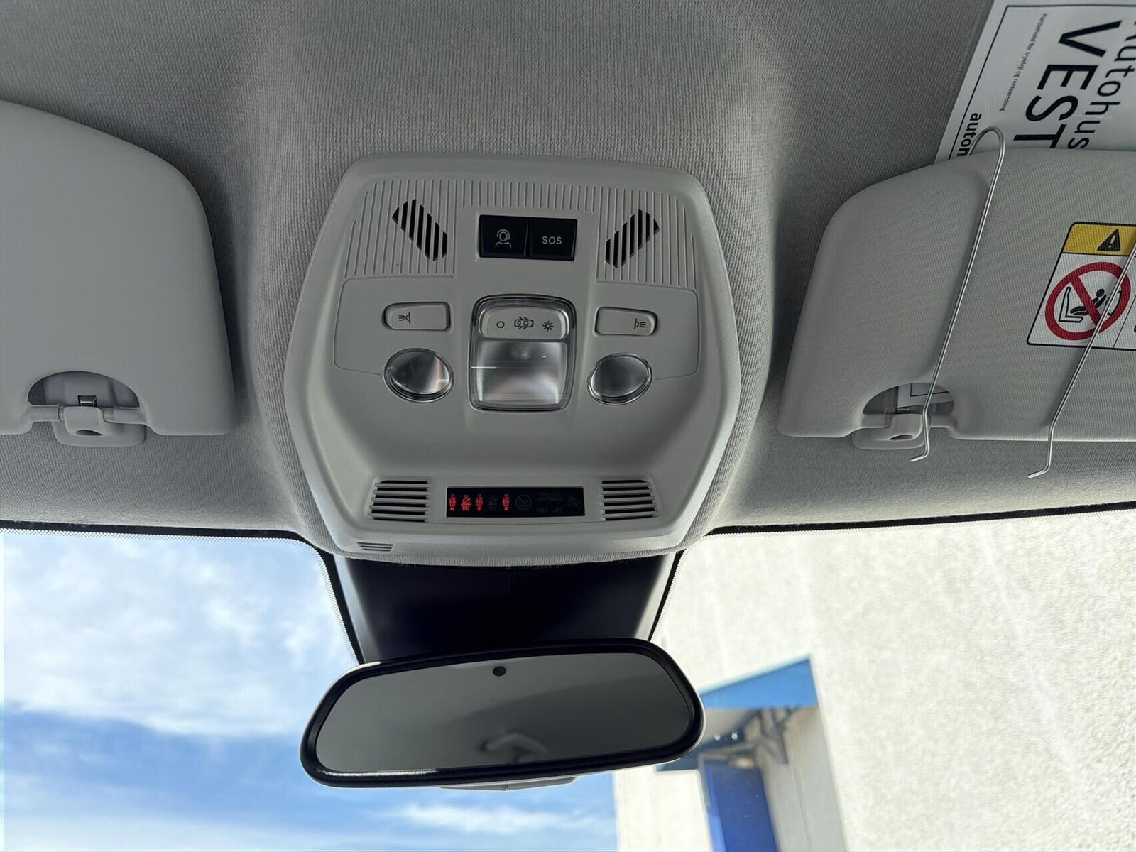 Grå Citroën e-C3 Aircross fra 2025