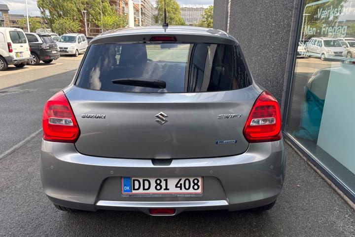Sort Suzuki Swift fra 2020