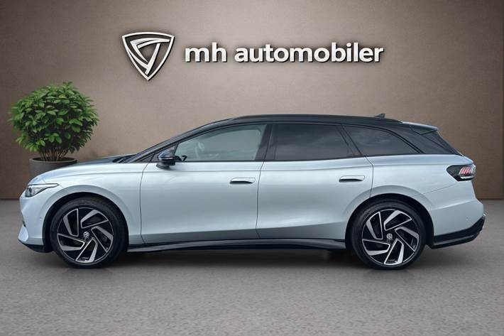 Sølv VW ID.7 fra 2025