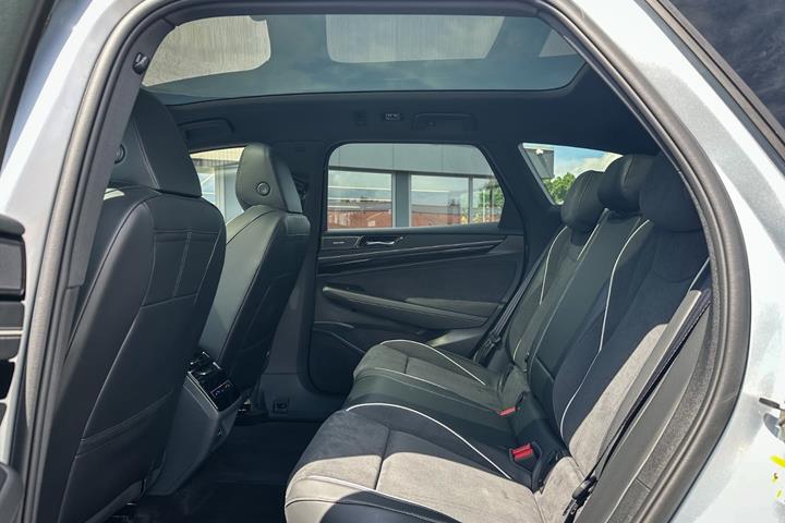 Sølv VW ID.7 fra 2025