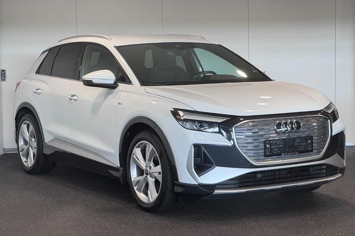 Hvid Audi Q4 e-tron fra 2023