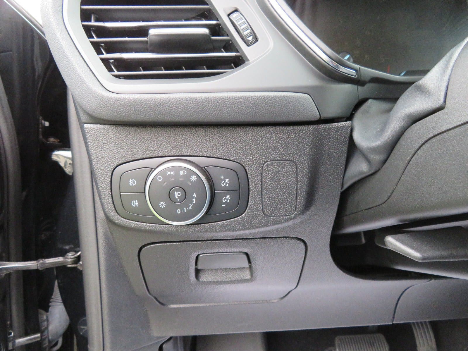 Sort Ford Focus fra 2019