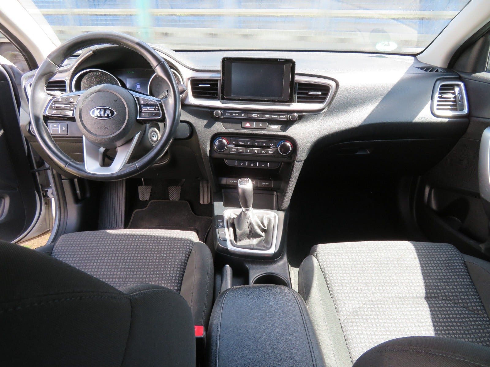 Sølv Kia Ceed fra 2019