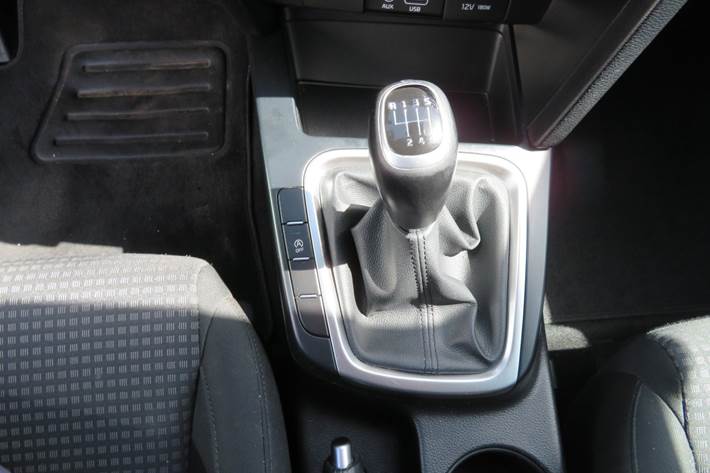 Sølv Kia Ceed fra 2019