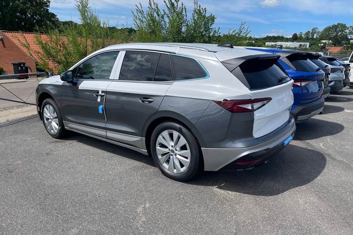 Grå Skoda Enyaq fra 2027