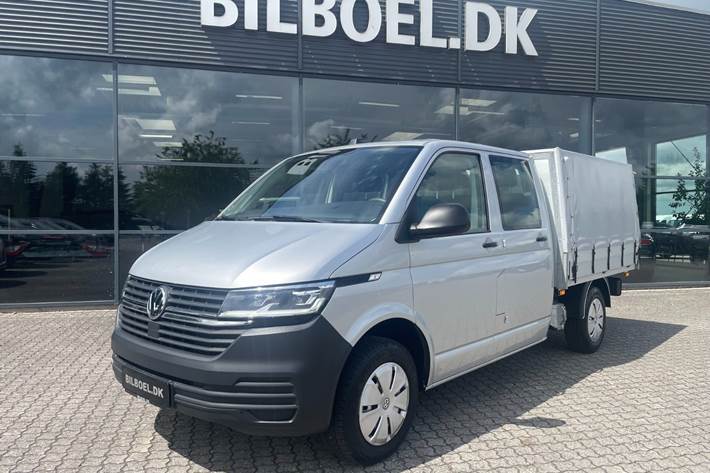 Sølv VW Transporter fra 2024