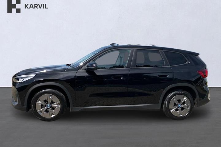 Sort BMW iX1 fra 2024