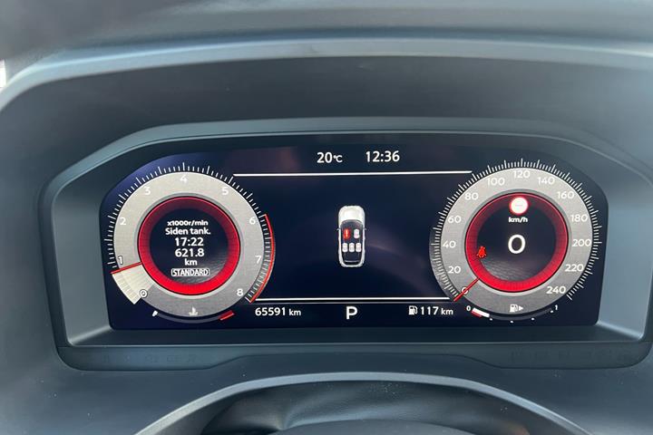 Hvid Nissan Qashqai fra 2022