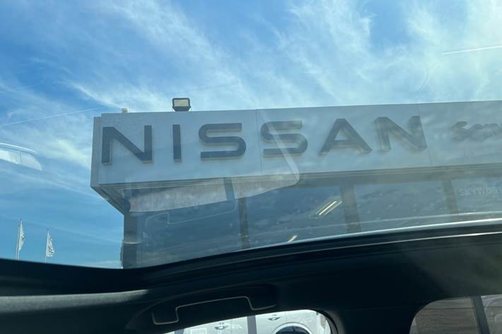 Hvid Nissan Qashqai fra 2022