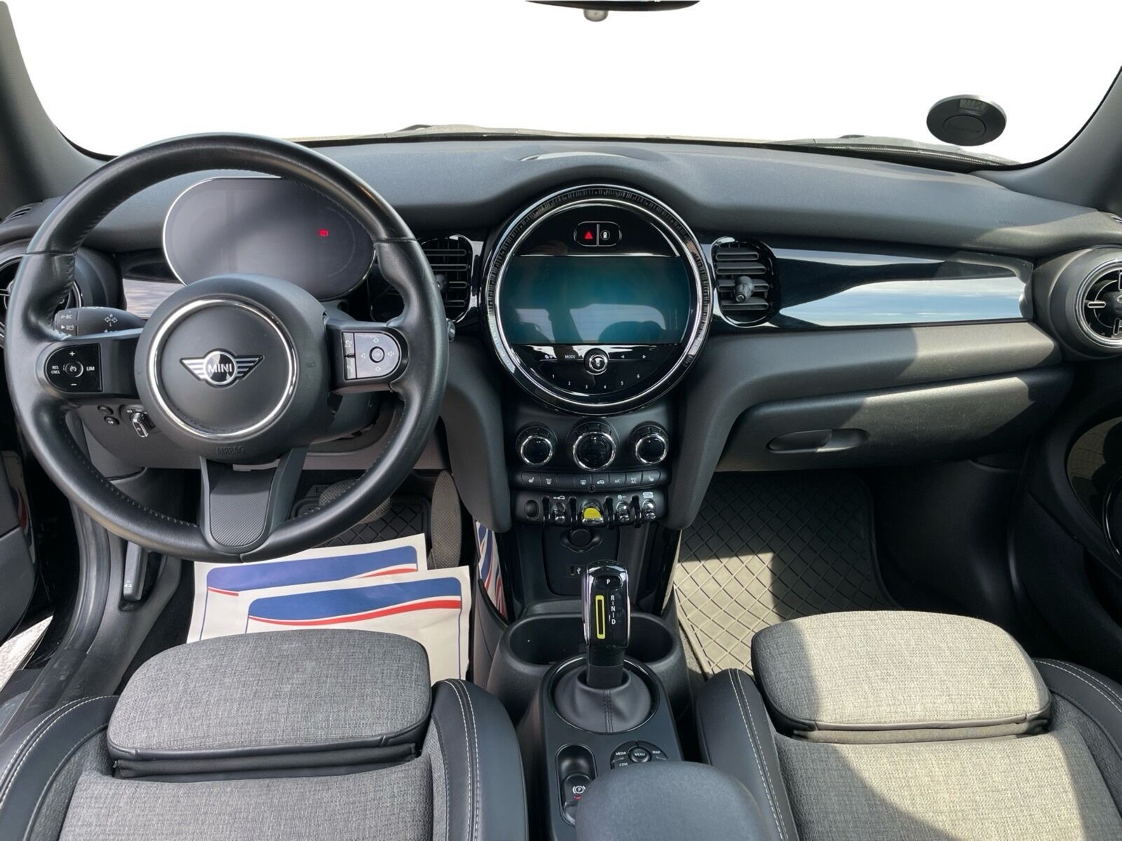 Sort Mini Cooper fra 2022