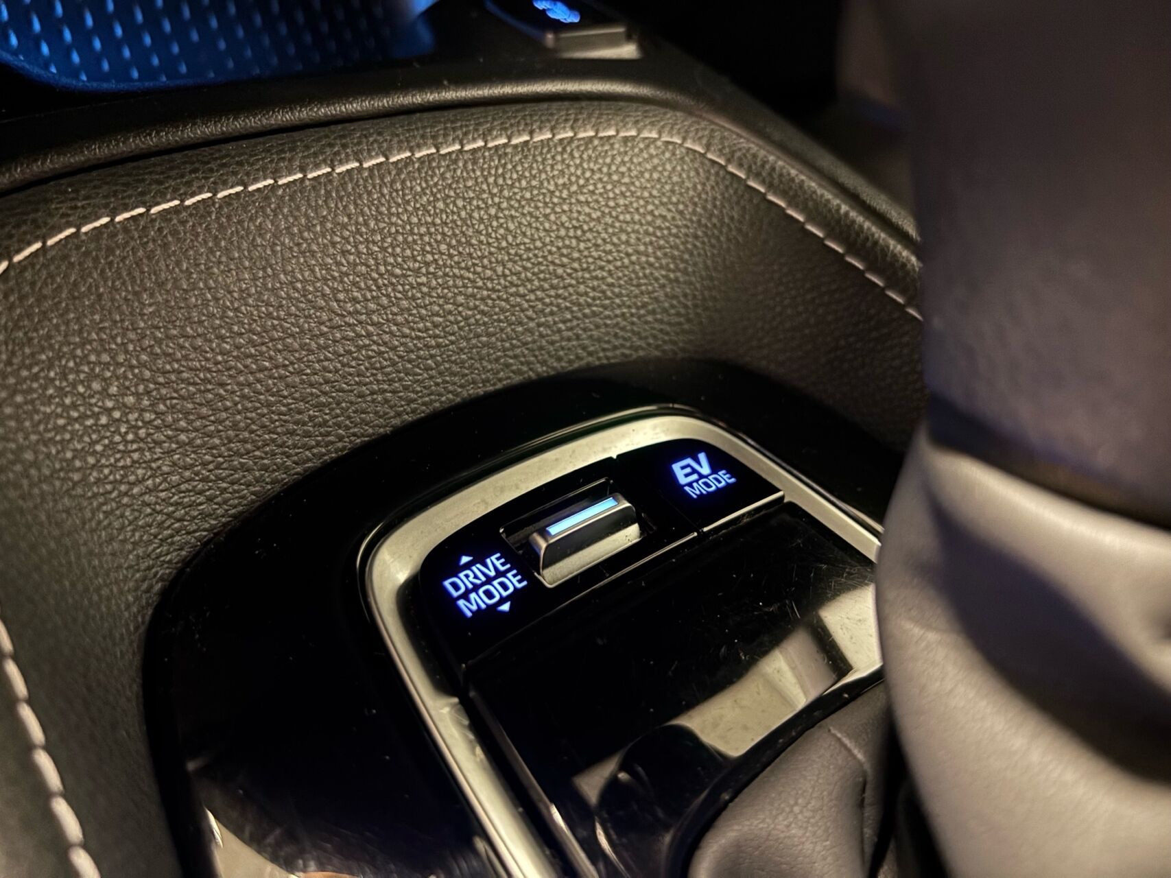 Brun Toyota Corolla fra 2021
