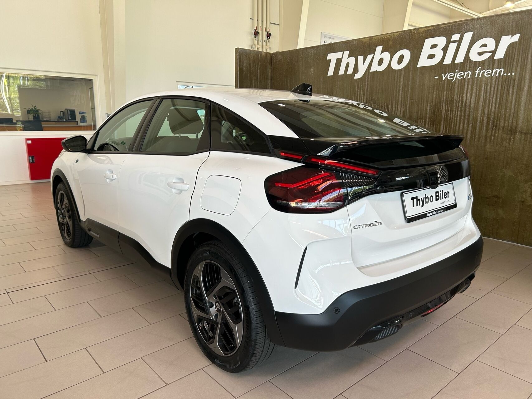 Hvid Citroën ë-C4 fra 2024