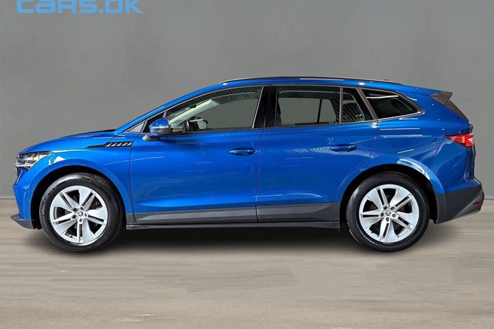 Blå Skoda Enyaq fra 2022