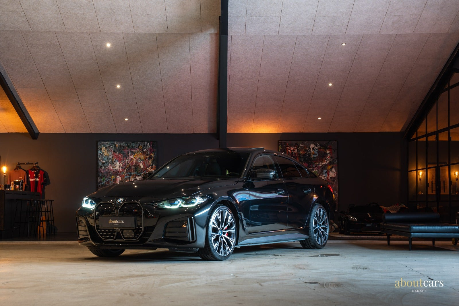 Sort BMW i4 fra 2023