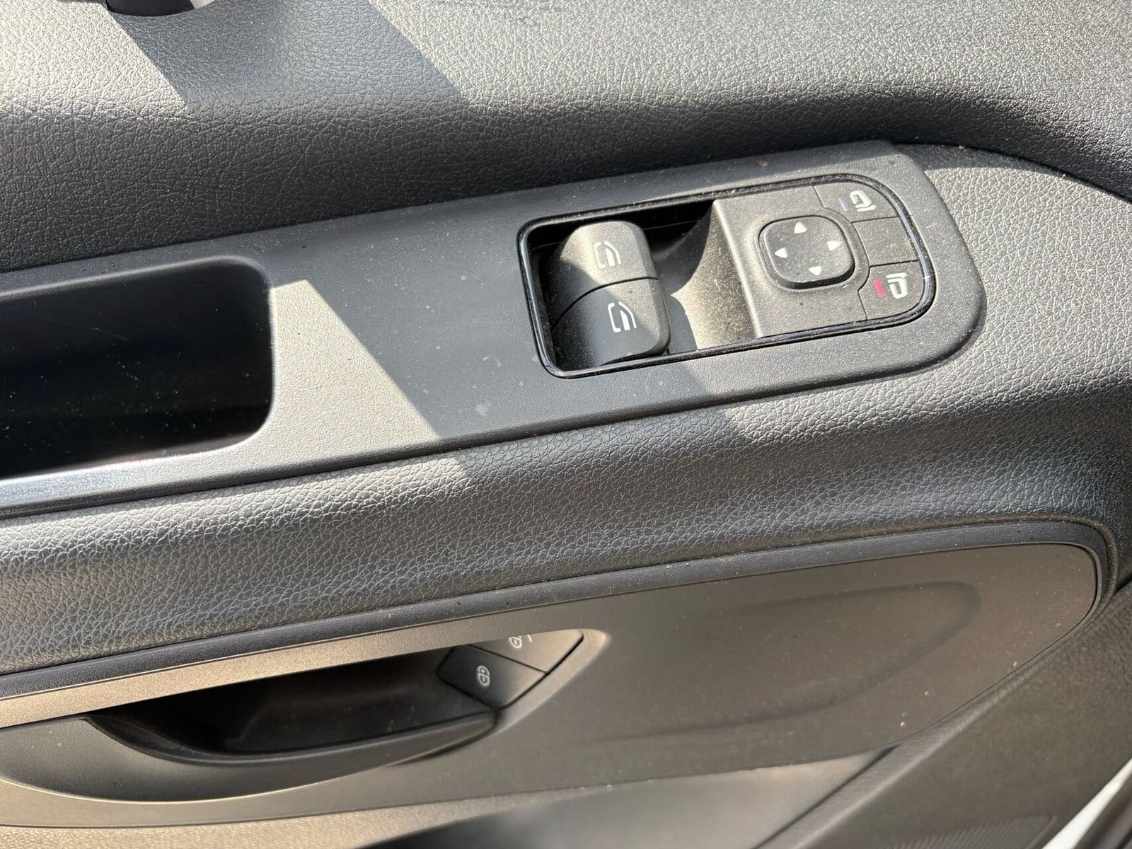 Hvid Mercedes Sprinter 317 fra 2022