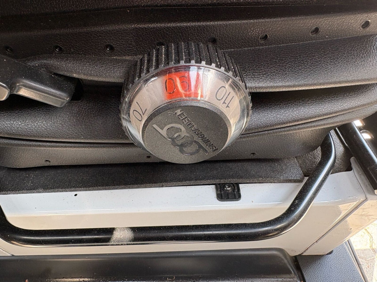 Hvid Mercedes Sprinter 317 fra 2022