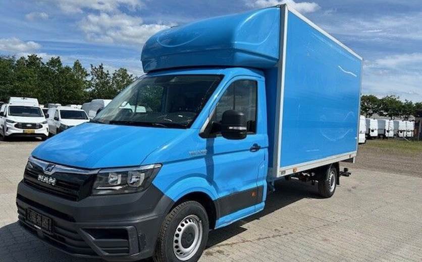 MAN TGE 2,0 3.180 Box m/lift aut. FWD