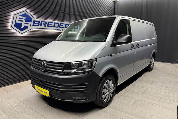 undefined VW Transporter fra 2018 set udefra
