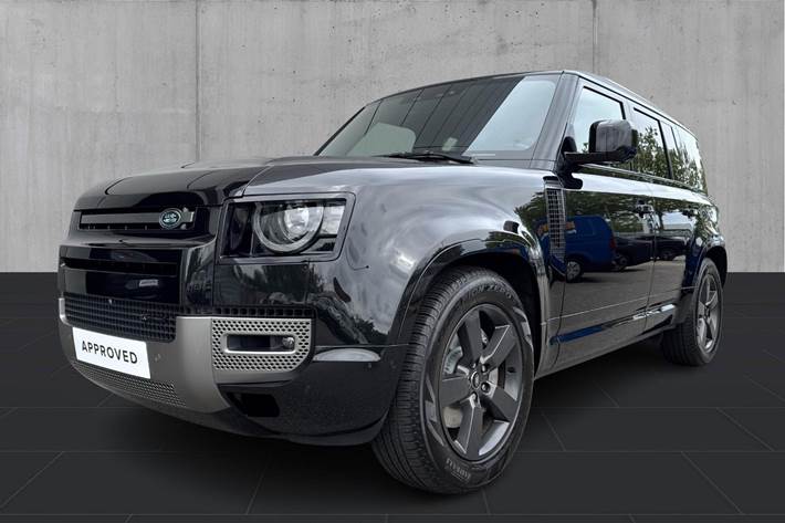 Sort Land Rover Defender 110 fra 2023