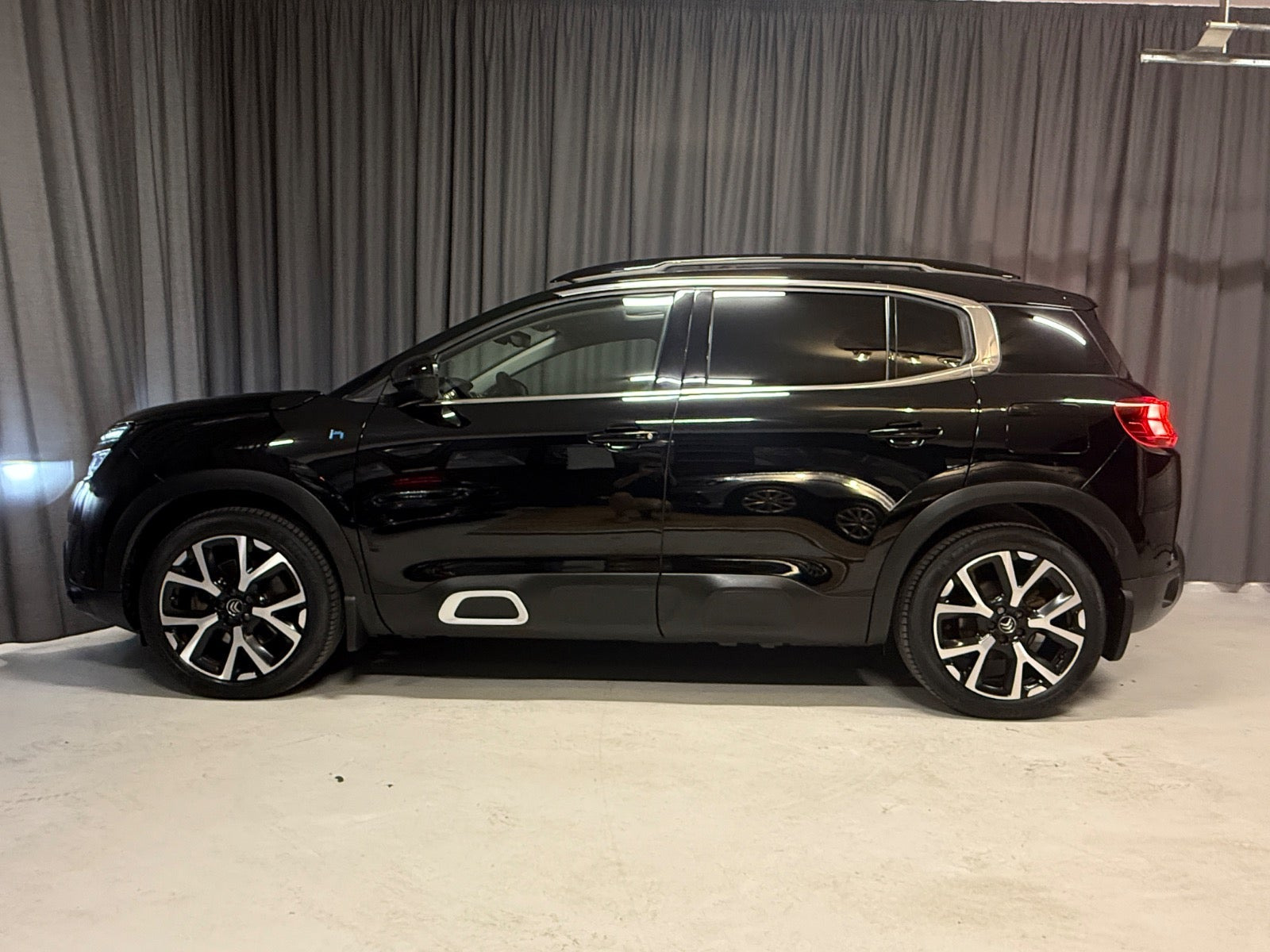 Sort Citroën C5 Aircross fra 2020