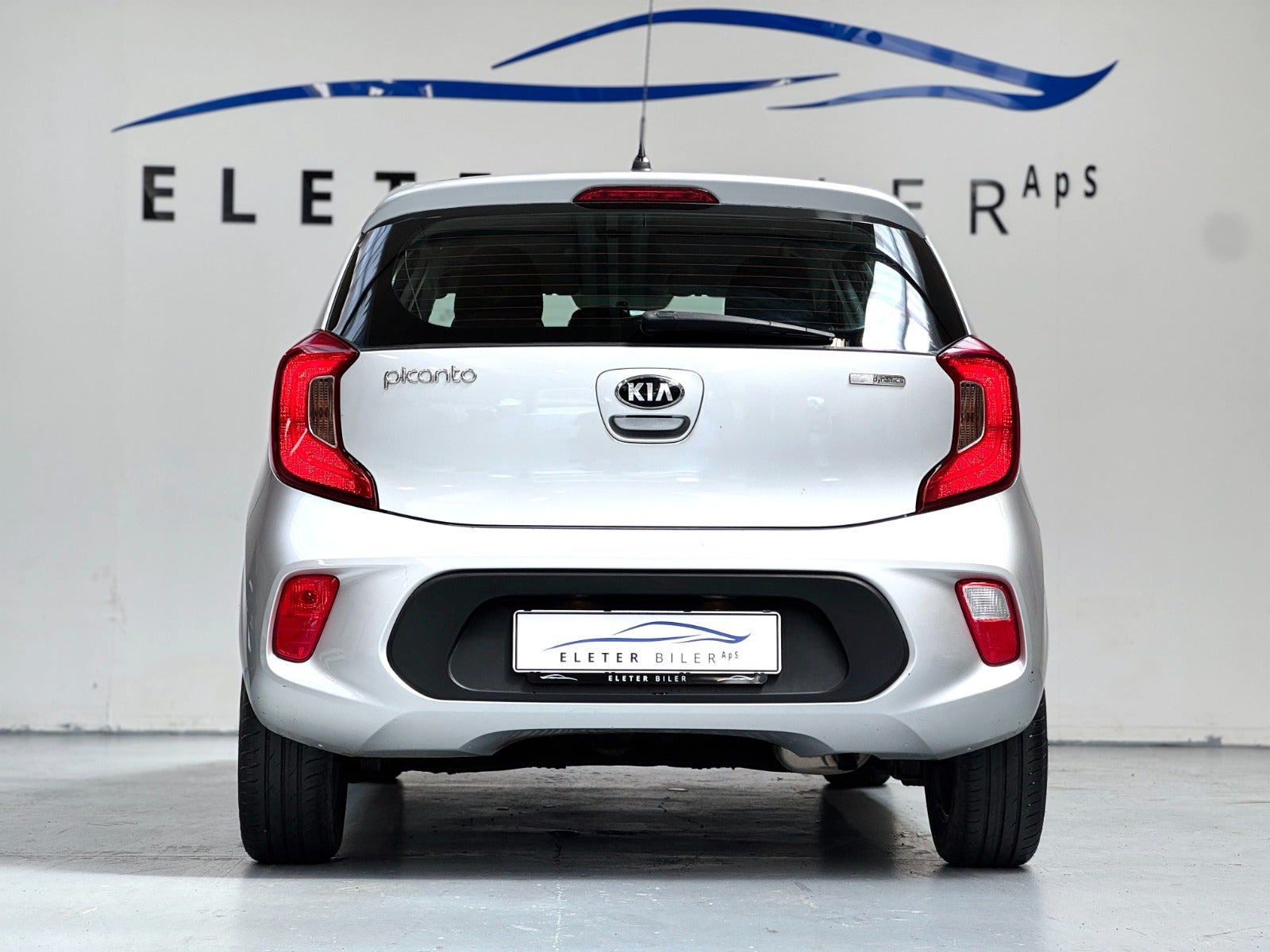 Sølv Kia Picanto fra 2018