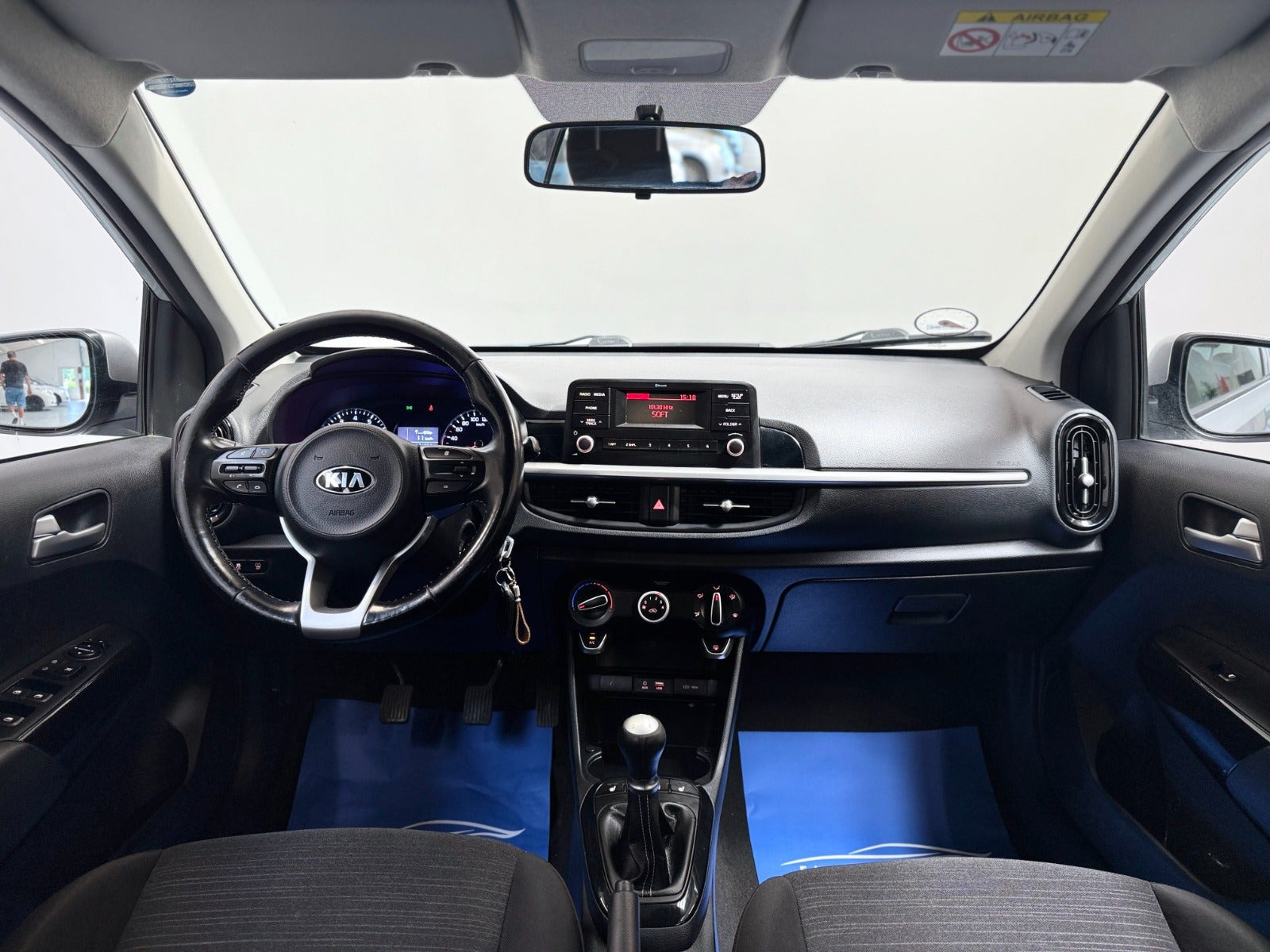 Sølv Kia Picanto fra 2018