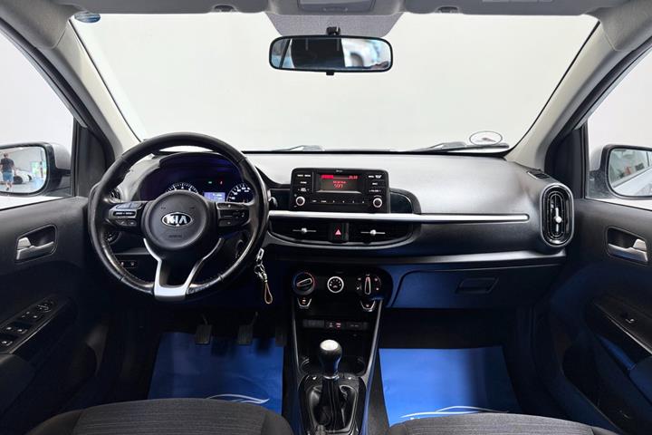 Sølv Kia Picanto fra 2018