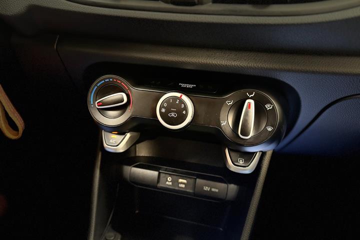 Sølv Kia Picanto fra 2018