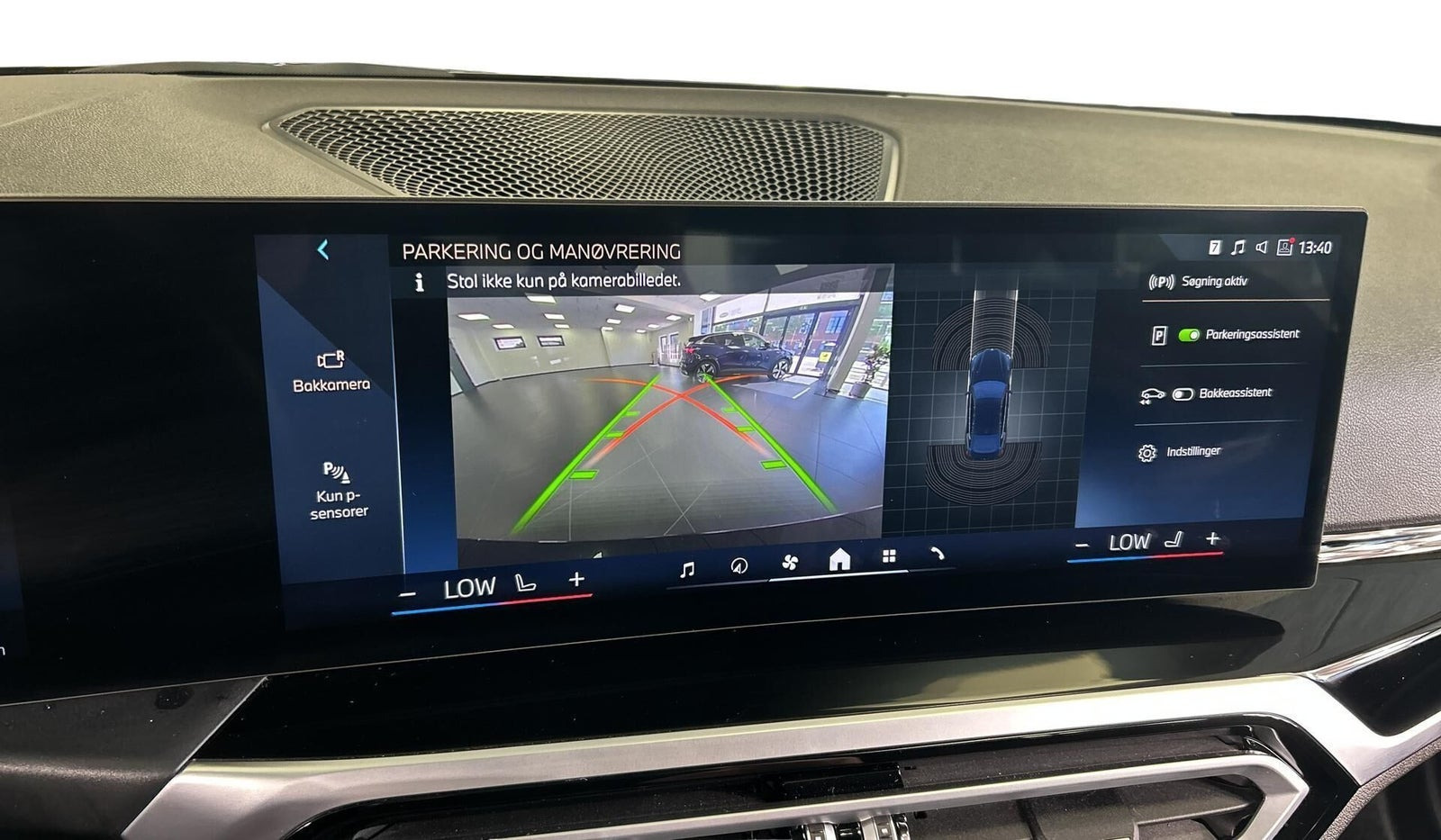 Sort BMW i4 fra 2023