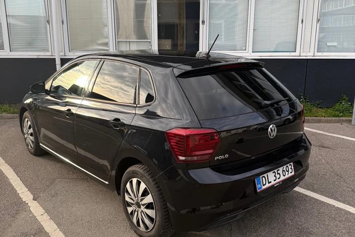 Sort VW Polo fra 2019
