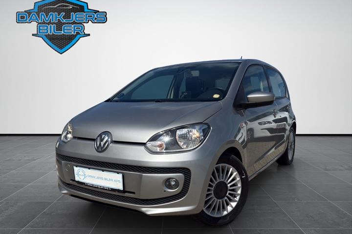 Sølv VW UP! fra 2016 set udefra