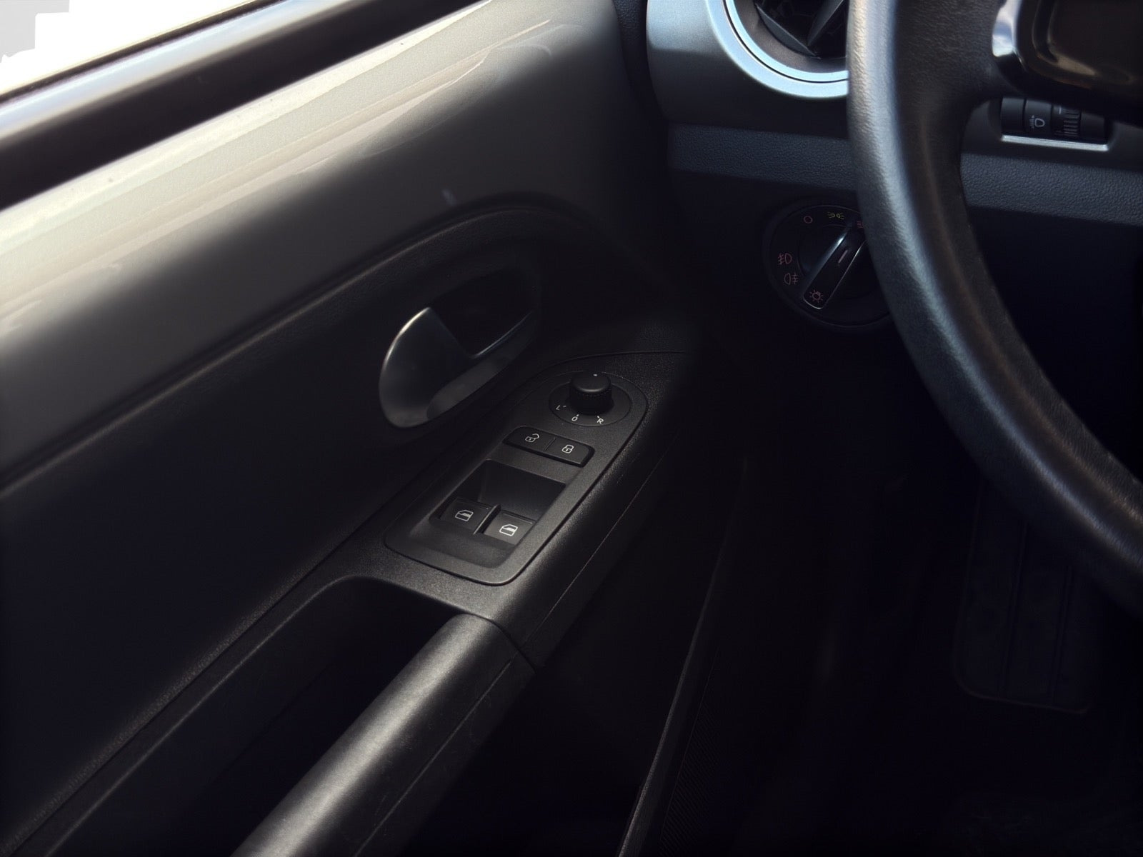 Sølv VW UP! fra 2016