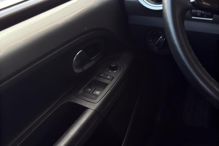 Sølv VW UP! fra 2016