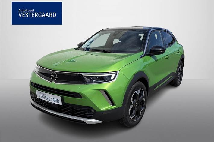 Grøn Opel Mokka-e fra 2021 set udefra