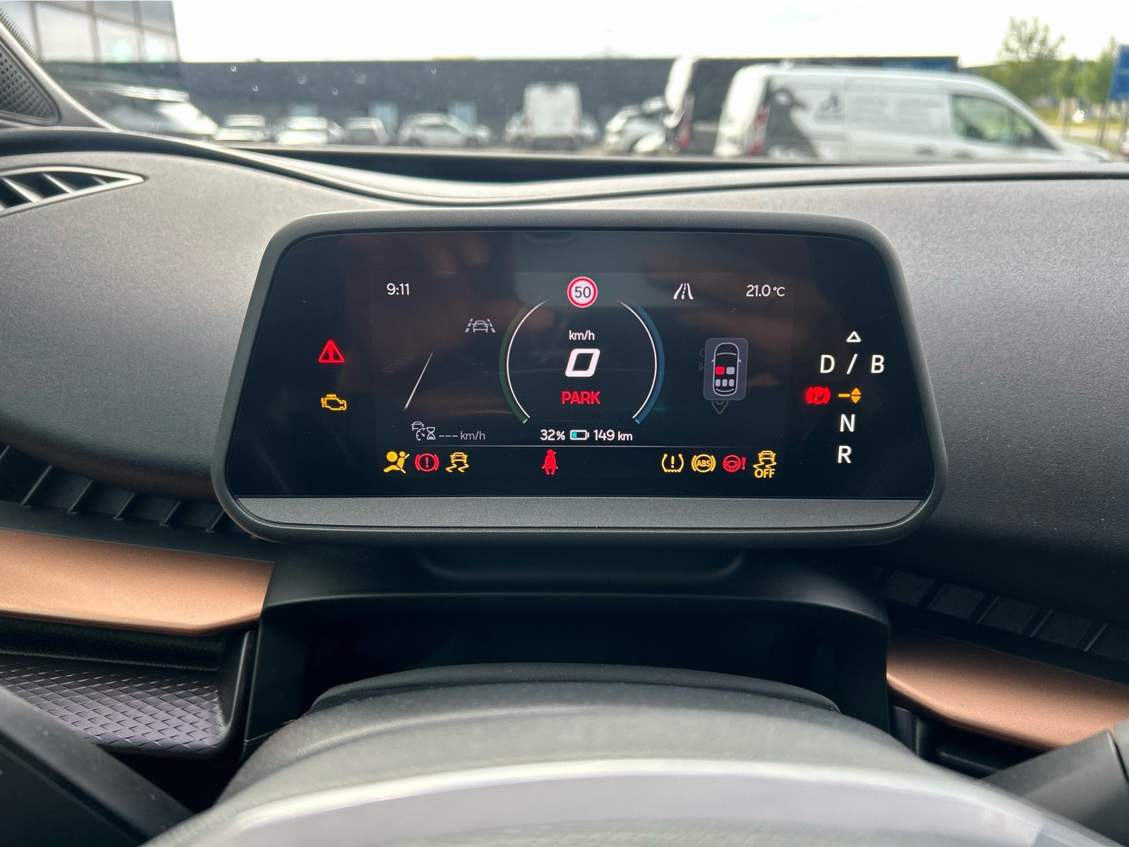 Grå Cupra Tavascan fra 2024