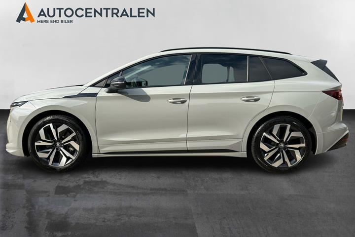 Grå Skoda Enyaq fra 2026