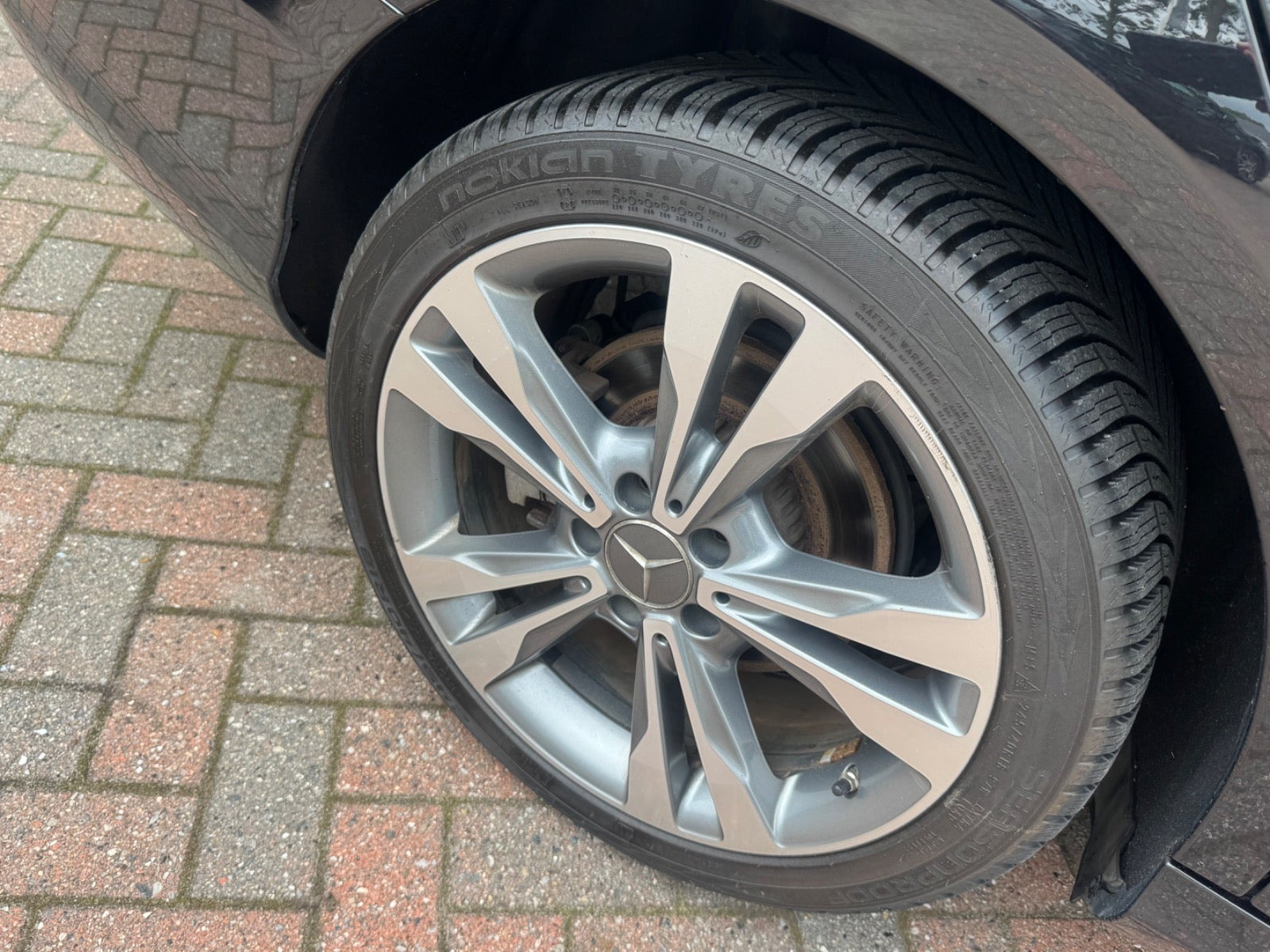 Sort Mercedes C220 d fra 2017