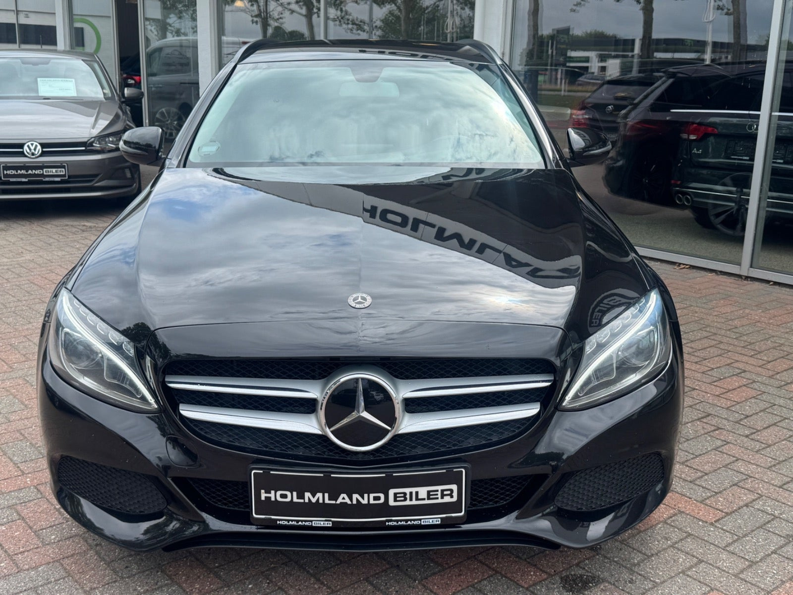Sort Mercedes C220 d fra 2017
