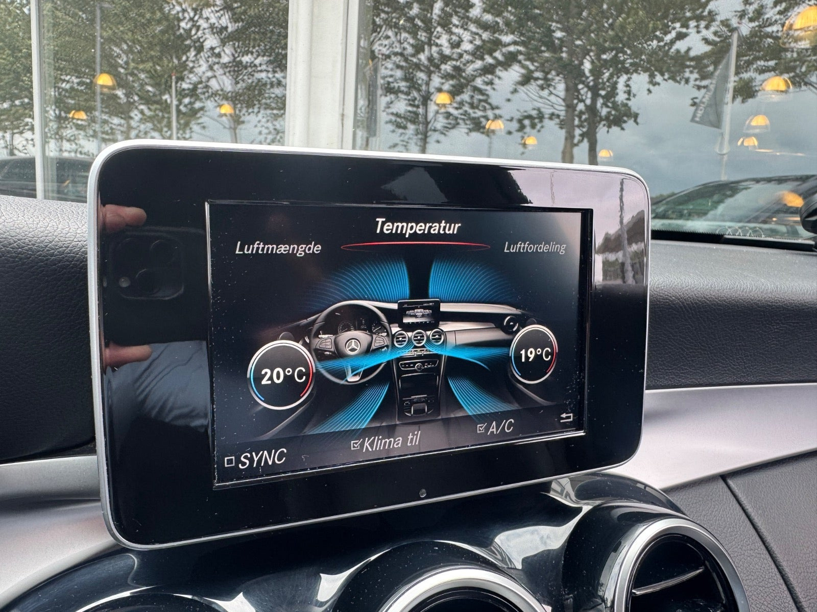 Sort Mercedes C220 d fra 2017