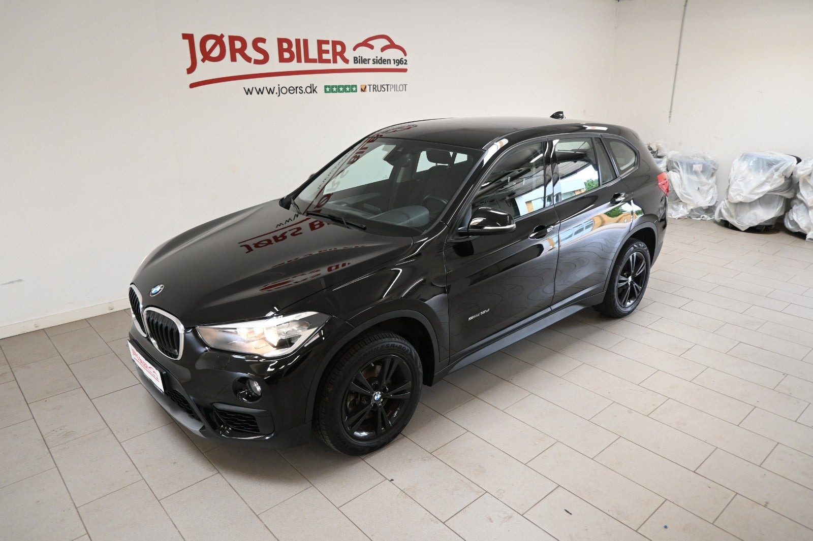 Sort BMW X1 fra 2018