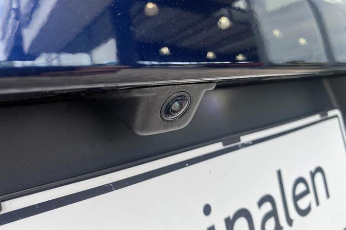 Blå Citroën ë-C4 X fra 2025