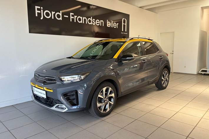 Grå Kia Stonic fra 2021