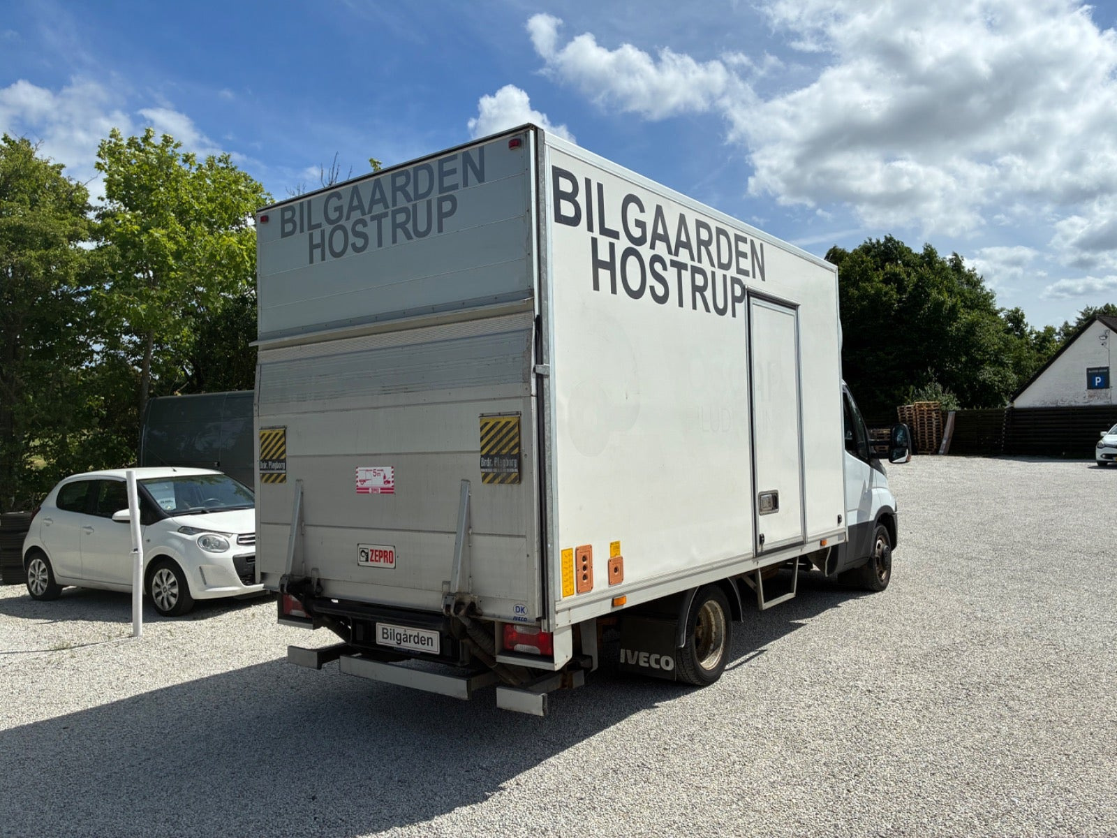 Hvid Iveco Daily fra 2016