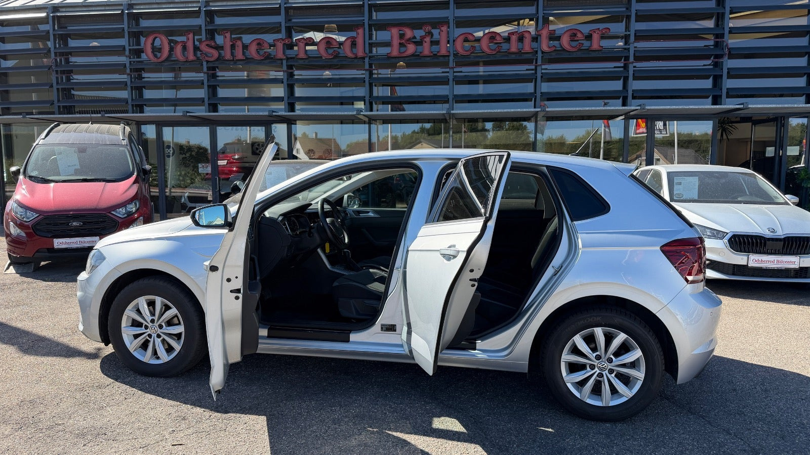 Sølv VW Polo fra 2020