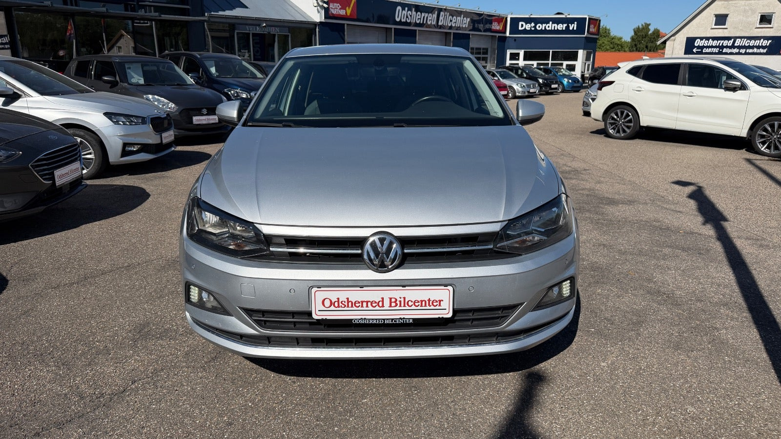 Sølv VW Polo fra 2020